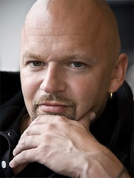 Aneröd, Renzo