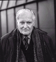 Författarporträtt av Ashbery, John