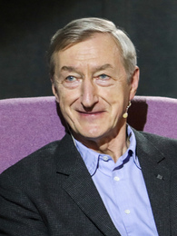 Porträttbild av Julian Barnes