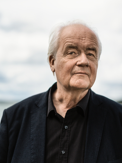 Poträttbild av Ketil Bjørnstad