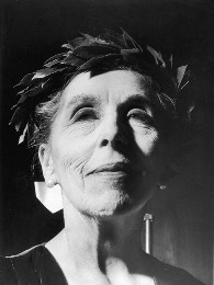 Poträttbild av Karen Blixen