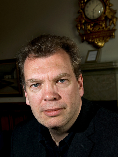 Portrait image of Frode Grytten