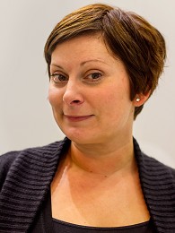 Portrait image of Tamara Bach