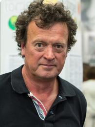 Poträttbild av Fredrik Ekelund