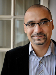 Poträttbild av Junot Díaz