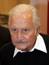 Porträttbild av Carlos Fuentes