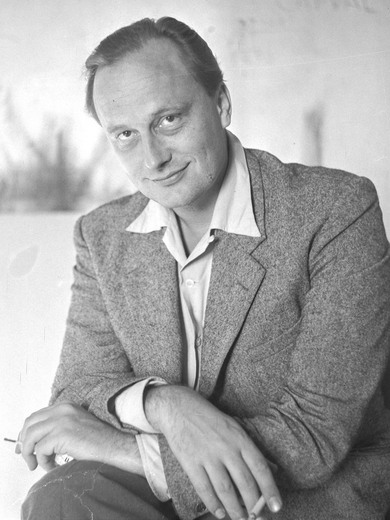 Portrait image of André Bjerke