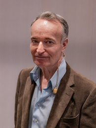 Poträttbild av Andrew O'Hagan