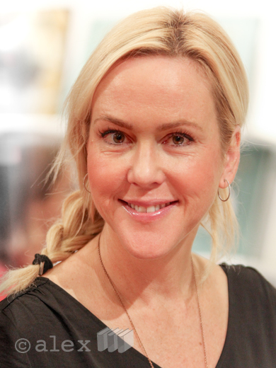 Författarporträtt av Grebe, Camilla