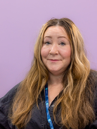 Poträttbild av Hanna Jedvik