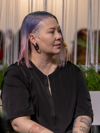 Poträttbild av Anna Hansson