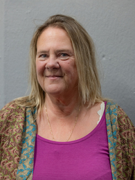 Porträttbild av Anna Holmström Degerman