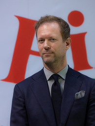 Poträttbild av Niklas Natt och Dag