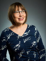 Porträttbild av Angelica Öhrn