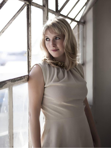 Poträttbild av Lauren Beukes
