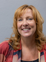 Poträttbild av Åsa Liabäck