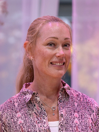 Poträttbild av Anna Alemo