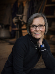 Poträttbild av Pia Mariana Raattamaa Visén